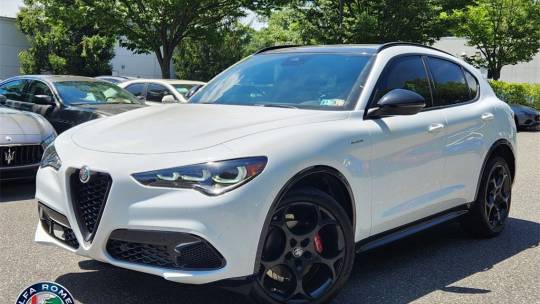 2024 Alfa Romeo Stelvio