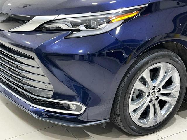 2021 toyota sienna l