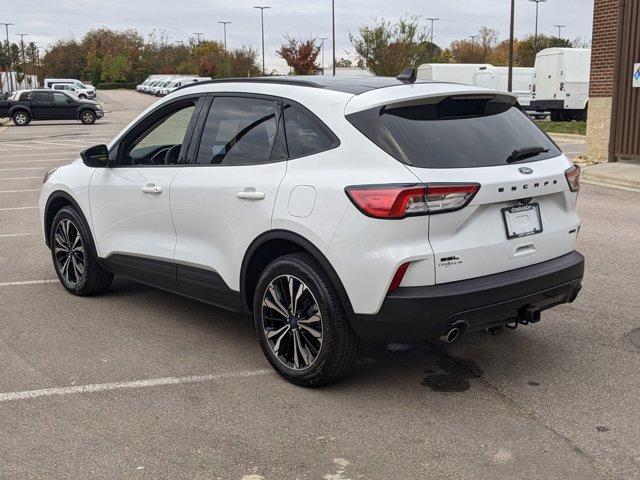 2022 ford escape sel