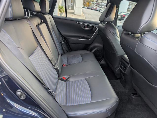 2020 toyota rav4 hybrid se