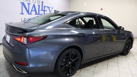 2022 Lexus ES