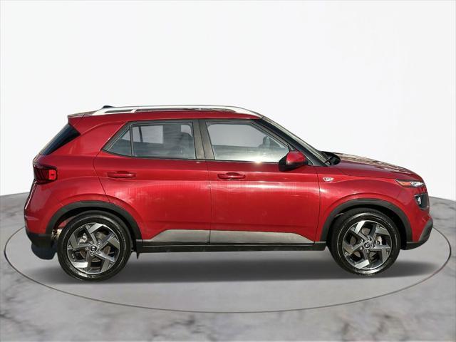 2022 hyundai venue sel