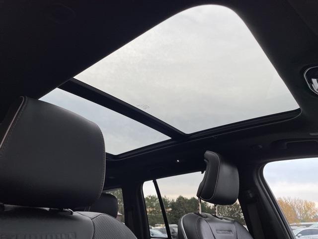 2022 jeep grand cherokee summit