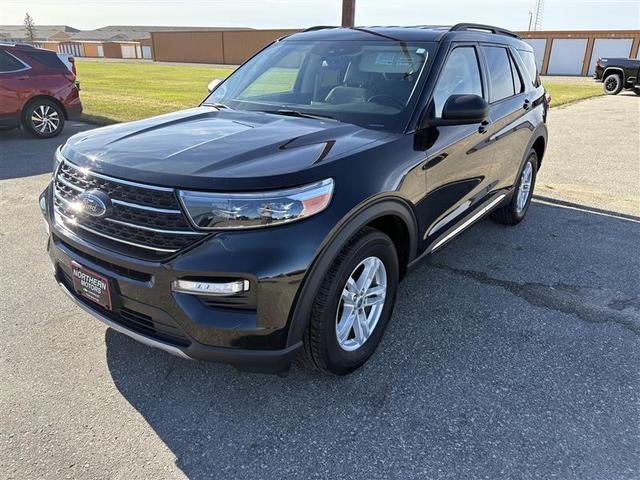 2021 ford explorer xlt