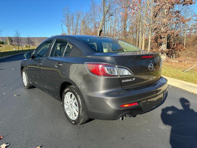 2013 mazda mazda3 i touring