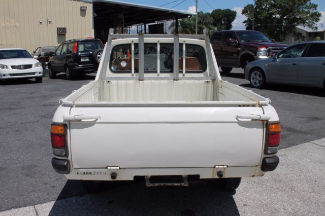 1984 nissan sunny pick up rhd