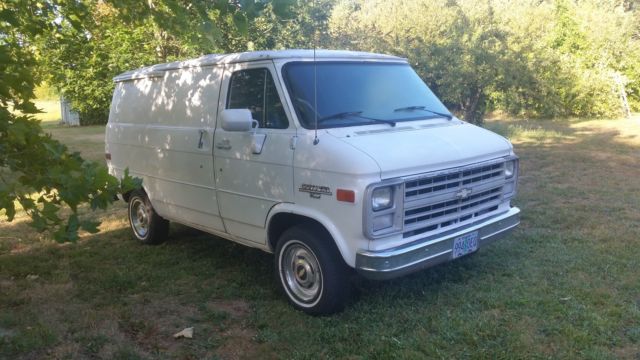 1988 g10 chevy shorty van