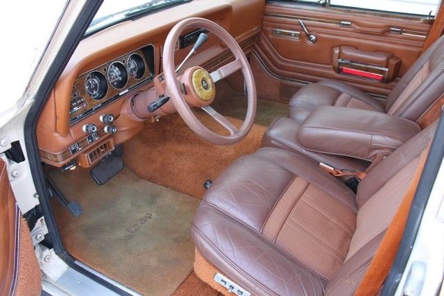 1984 jeep grand wagoneer limited 4x4 grand 95,609 miles almond beige suv 5.9l 36