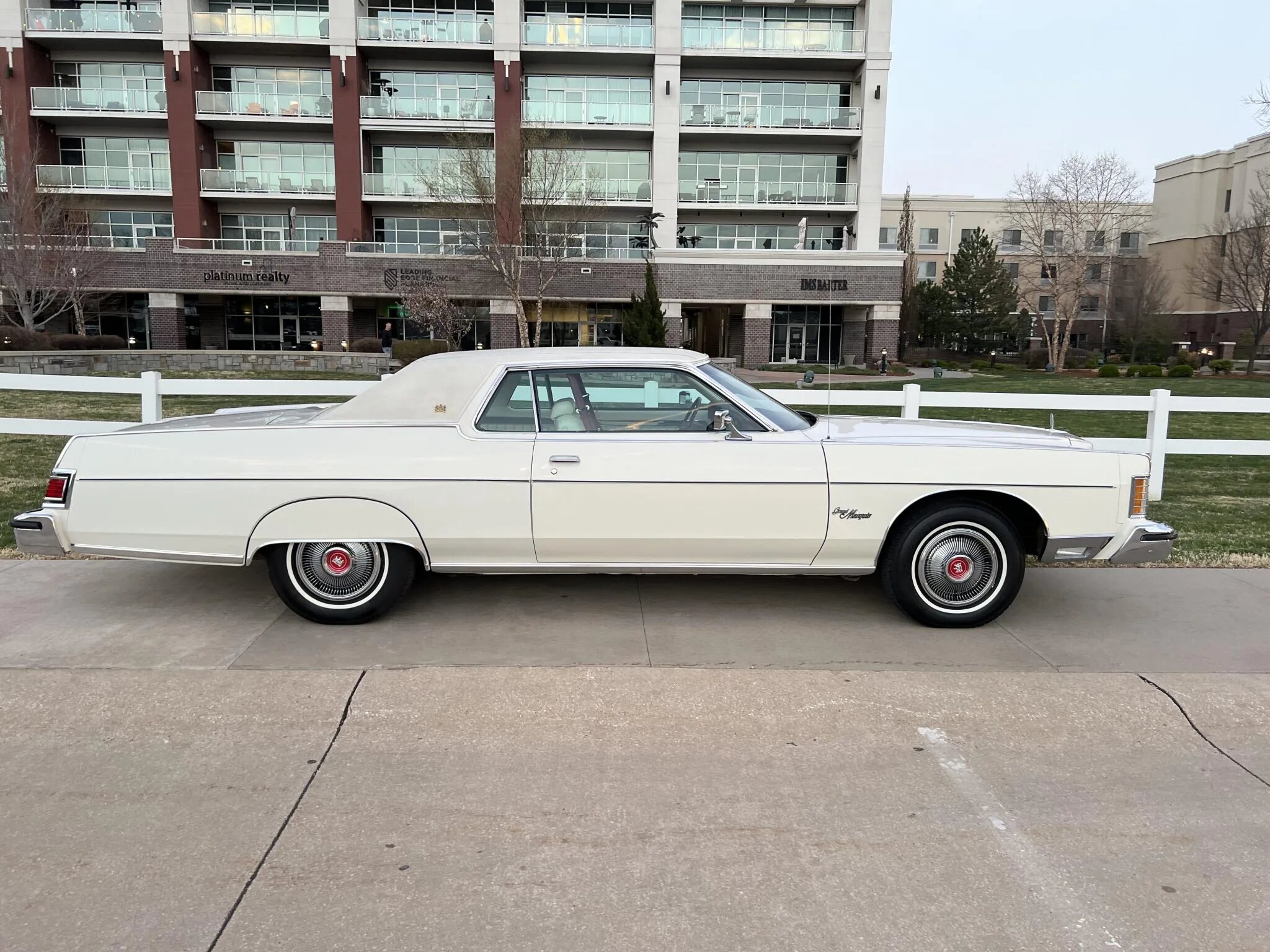 mercury grand marquis brougham