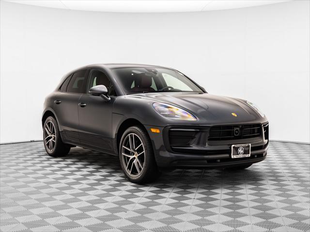 2024 porsche macan base
