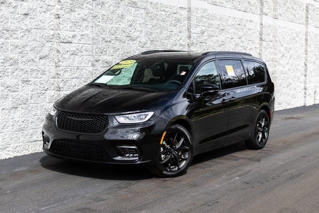 2023 chrysler pacifica limited