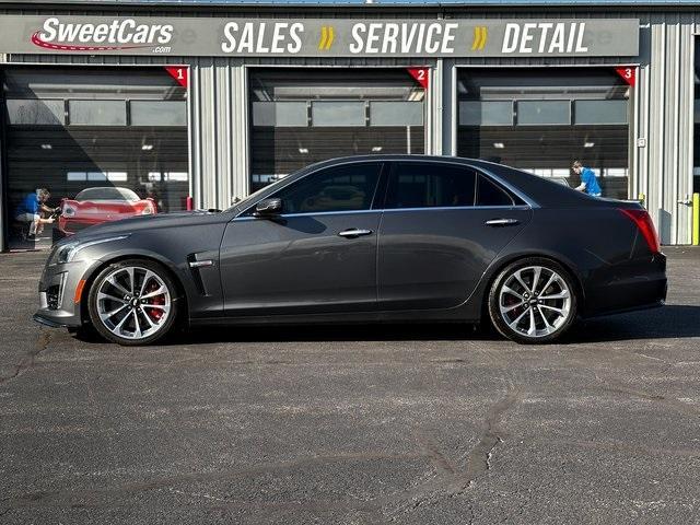 2016 cadillac cts-v base