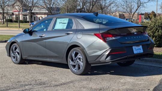 2025 Hyundai Elantra