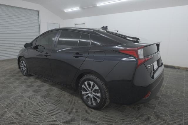 2021 toyota prius xle