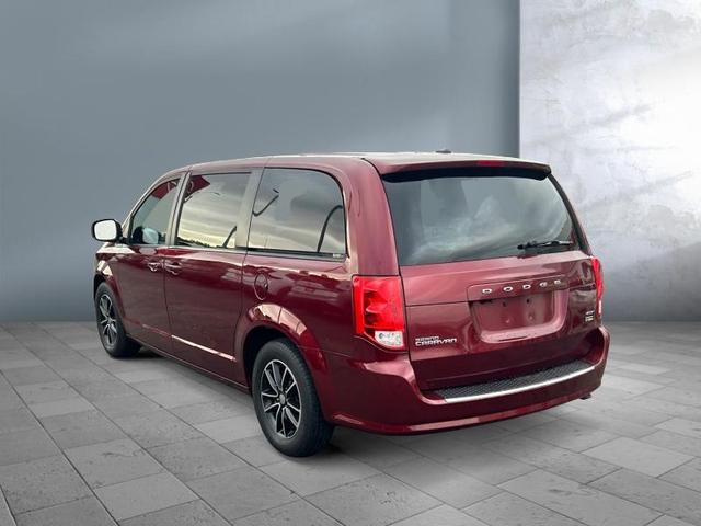 2019 dodge grand caravan gt