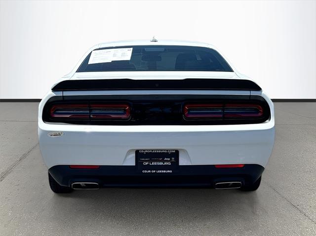 2023 dodge challenger gt