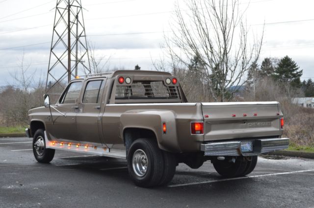 1988 chevy western hauler crew cab 3500 4x4 7.4l v8 4-speed 51,368 miles !!!