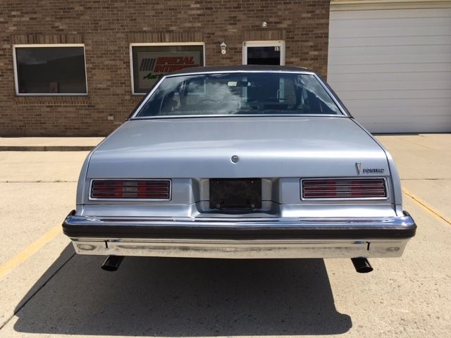 1976 pontiac ventura - excellent condition, v8, turn key ready