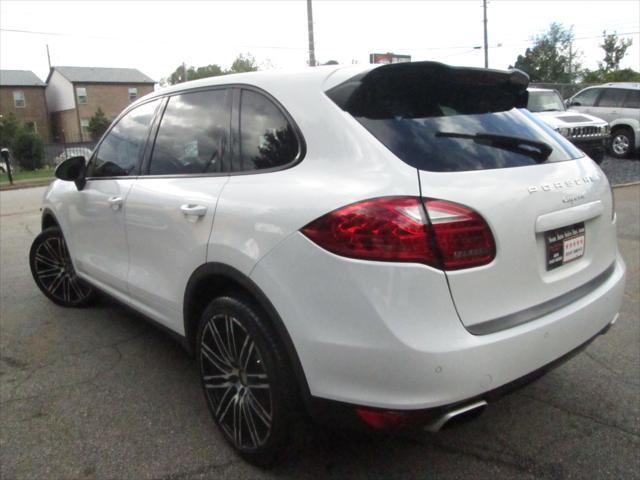 2014 porsche cayenne base