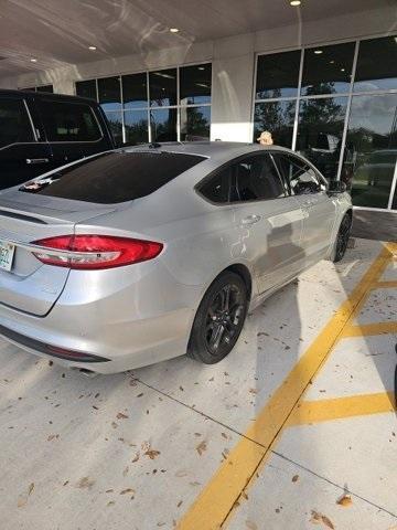 2018 ford fusion se