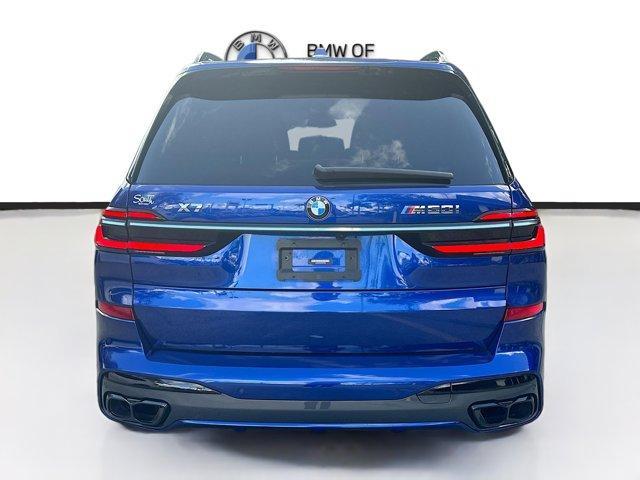 2023 bmw x7 m60i