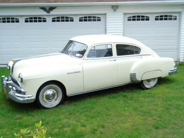 1949 pontiac streamliner sliver streak 4 door fastback