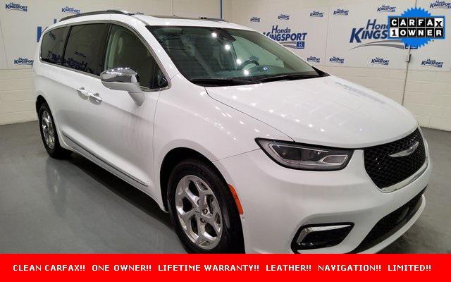 2022 chrysler pacifica limited