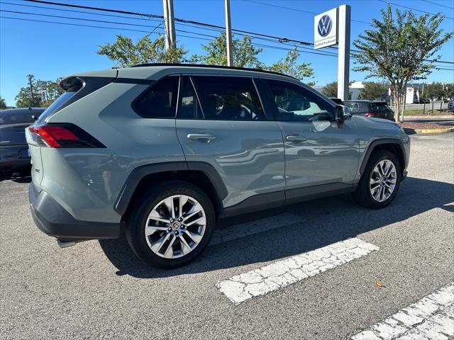2020 toyota rav4 xle