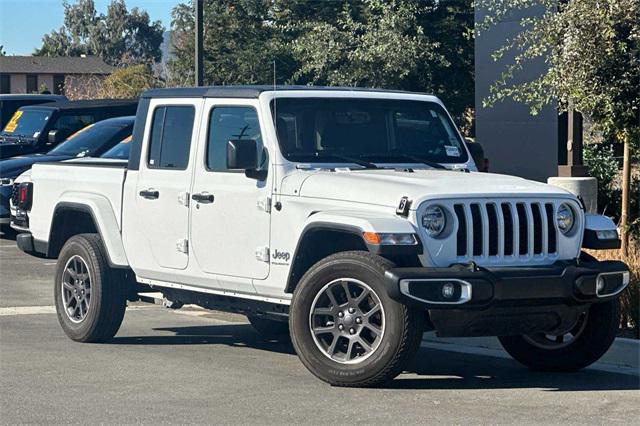 2023 jeep gladiator overland