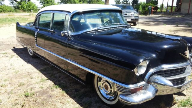 1955 casdillac fleetwood