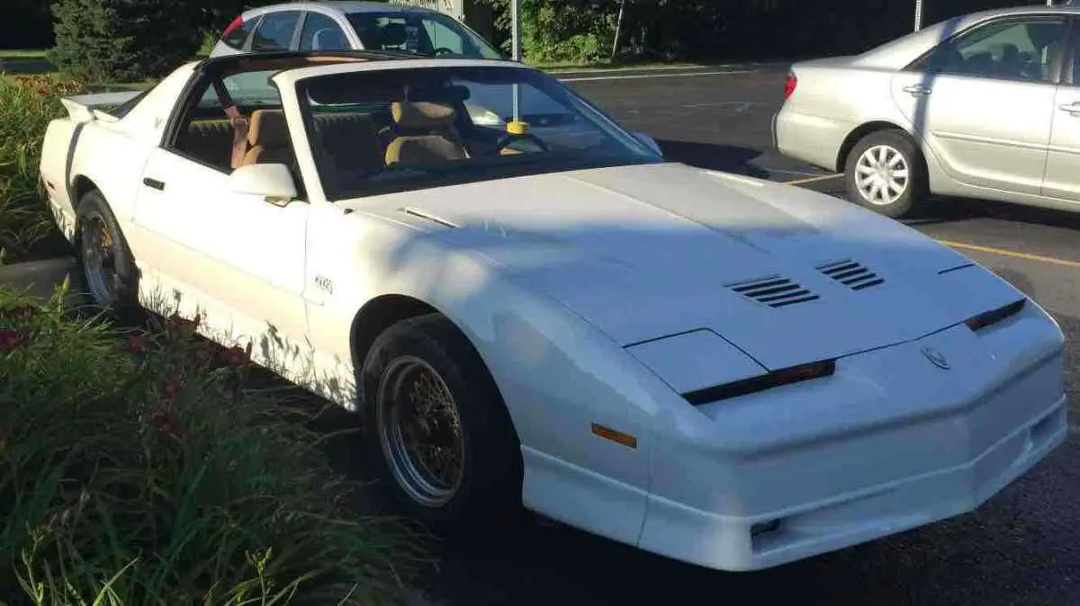 1988 pontiac firebird coupe white rwd automatic trans am