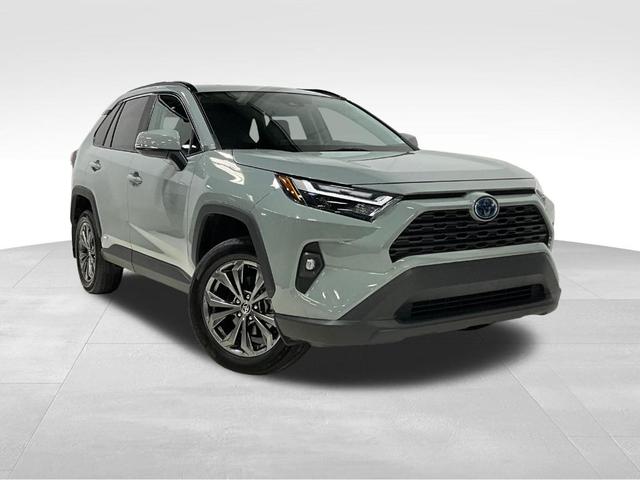 2022 toyota rav4 hybrid xle premium