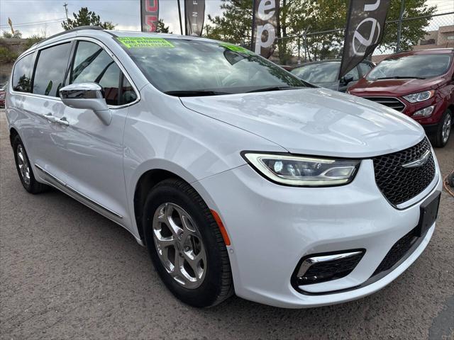 2022 chrysler pacifica limited
