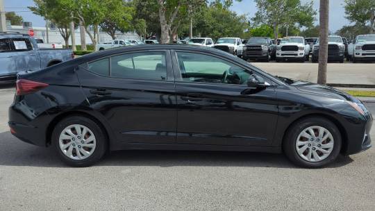 2019 Hyundai Elantra