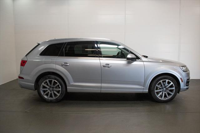 2019 audi q7 55 premium plus