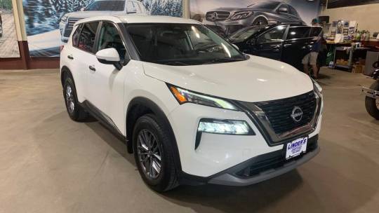 2022 Nissan