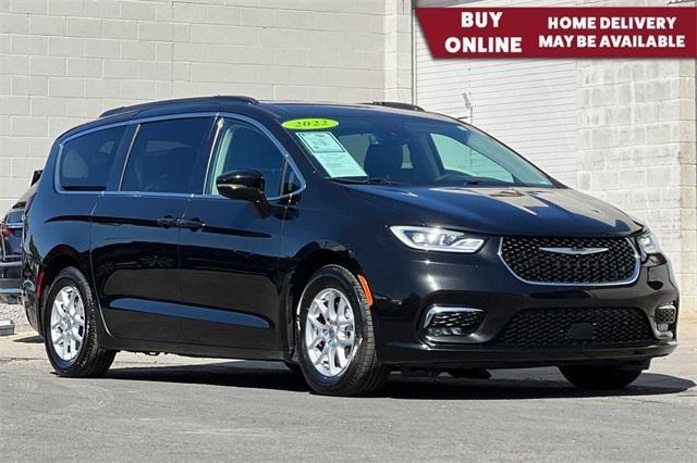 2022 chrysler pacifica touring l