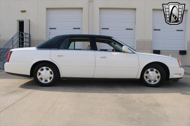2001 cadillac deville base