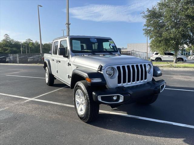 2023 jeep gladiator sport