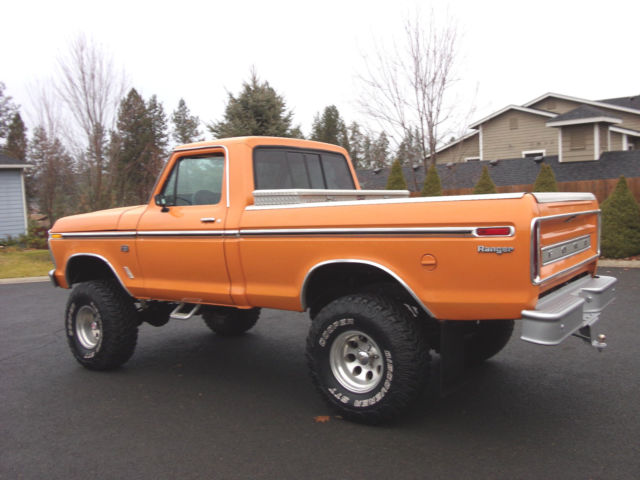 selling with no reserve 1976 ford f-150 4x4 with a 5inch lift