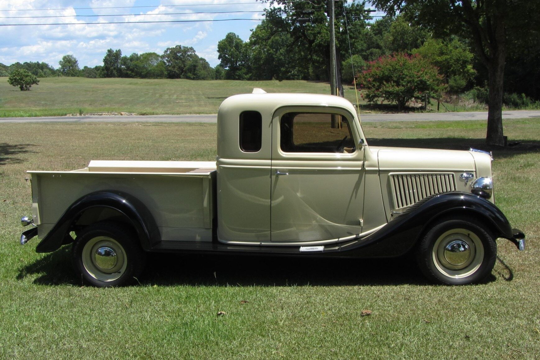 ford custom