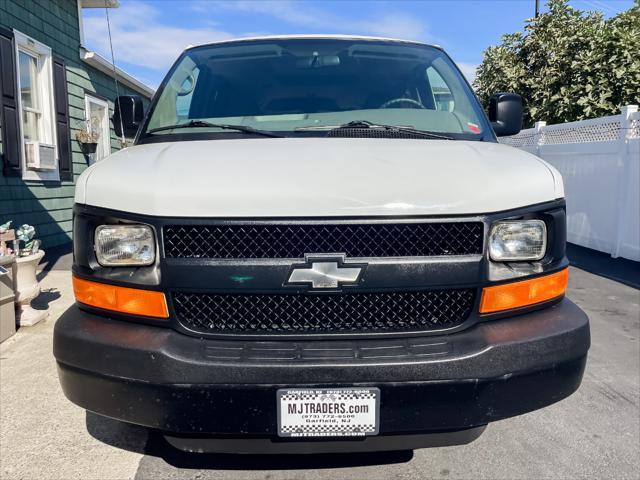 2008 chevrolet express 2500 base