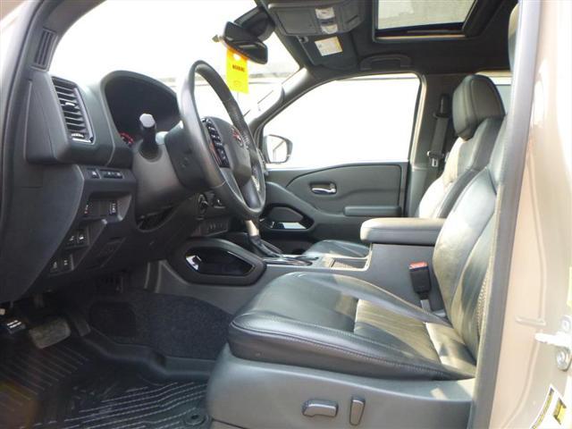 2022 nissan frontier pro-4x