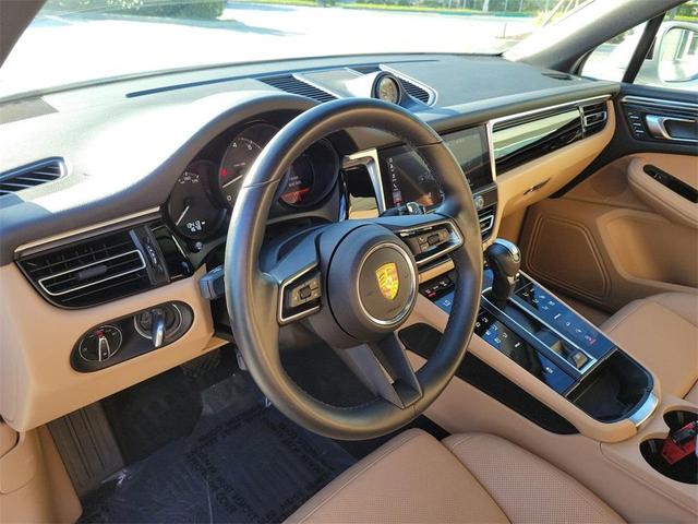 2023 porsche macan base