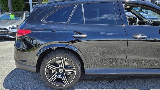 2025 Mercedes-Benz GLC