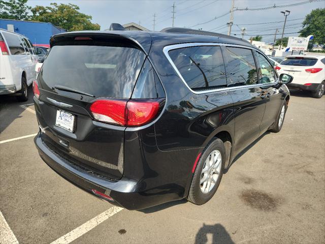 2020 chrysler voyager lxi