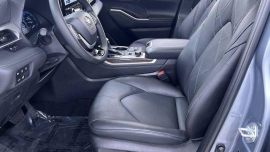 2024 Toyota Highlander