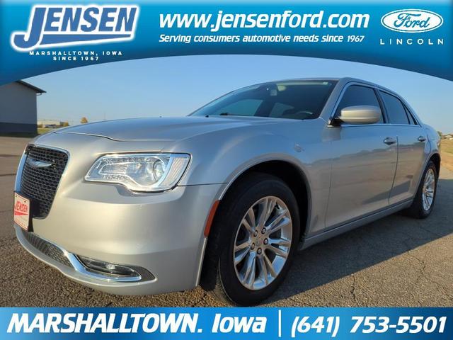 2021 chrysler 300 touring