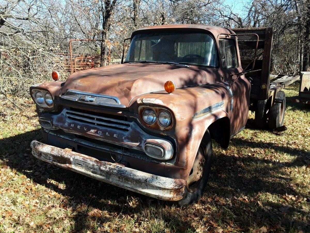 1959 chevy viking 40 flatbed truck runs