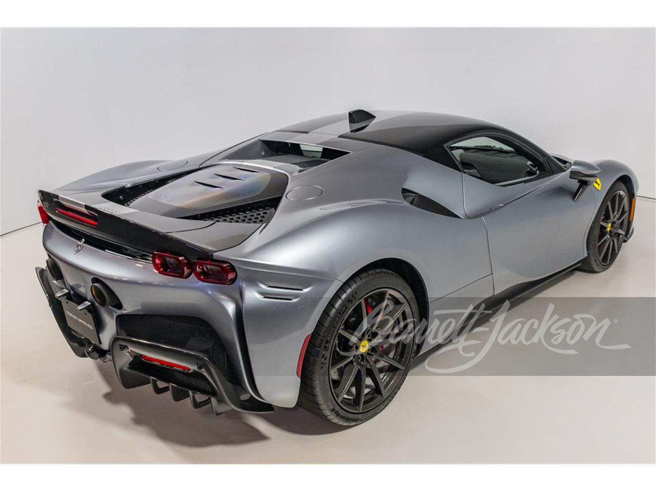 2022 ferrari sf90